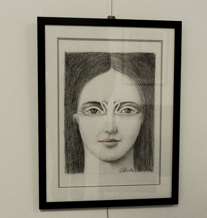 Kobieta - Łabędzie