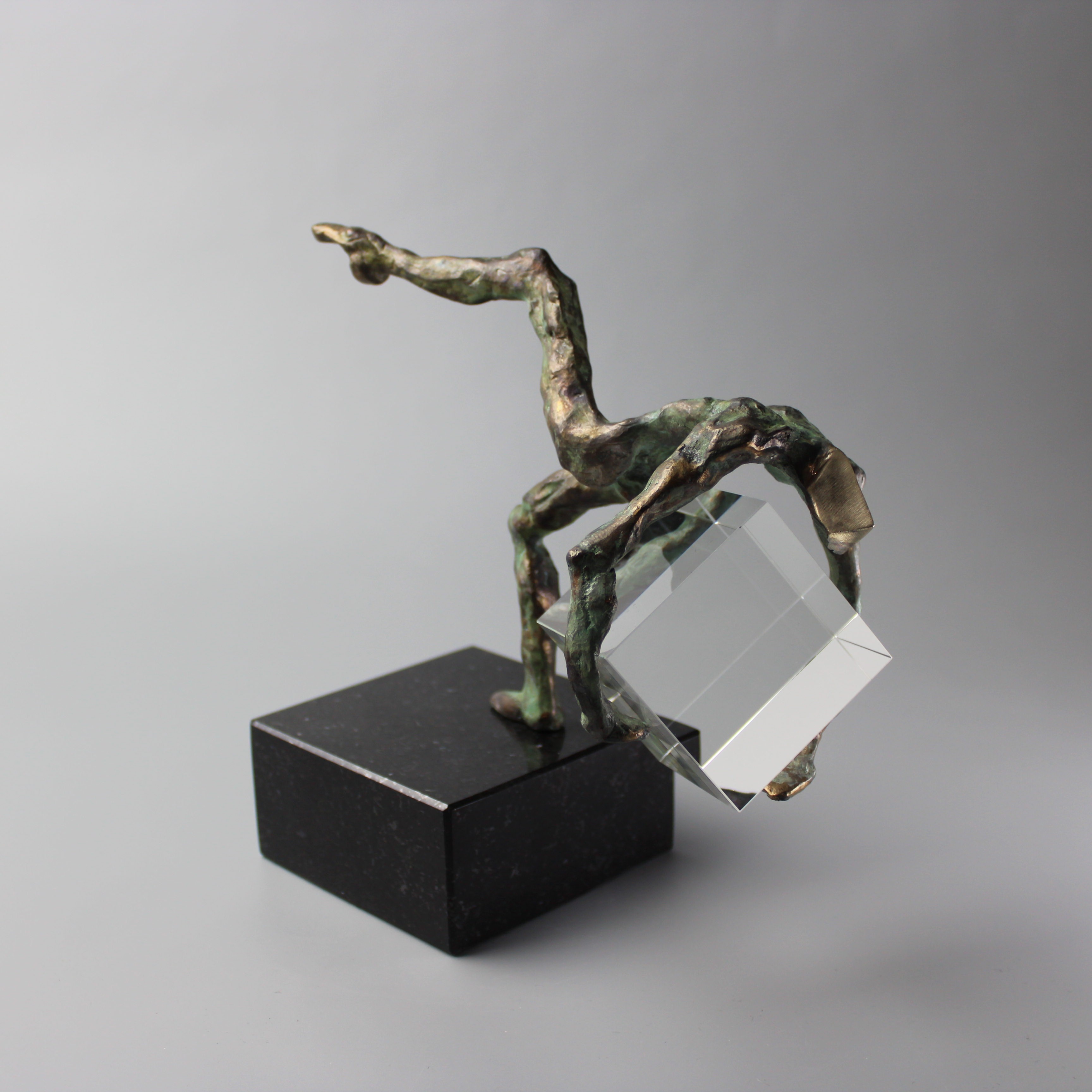 Colluctari cum optima