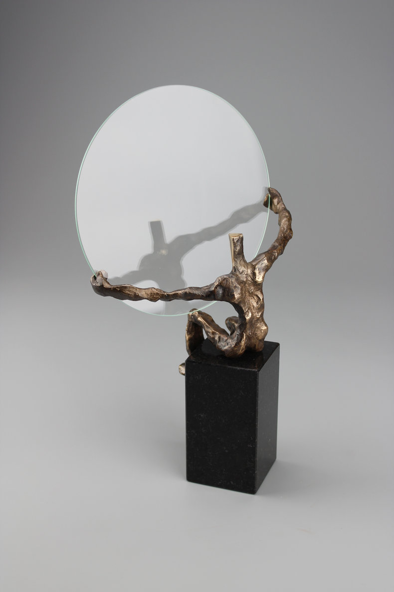 Tenens Magnus Perfectum