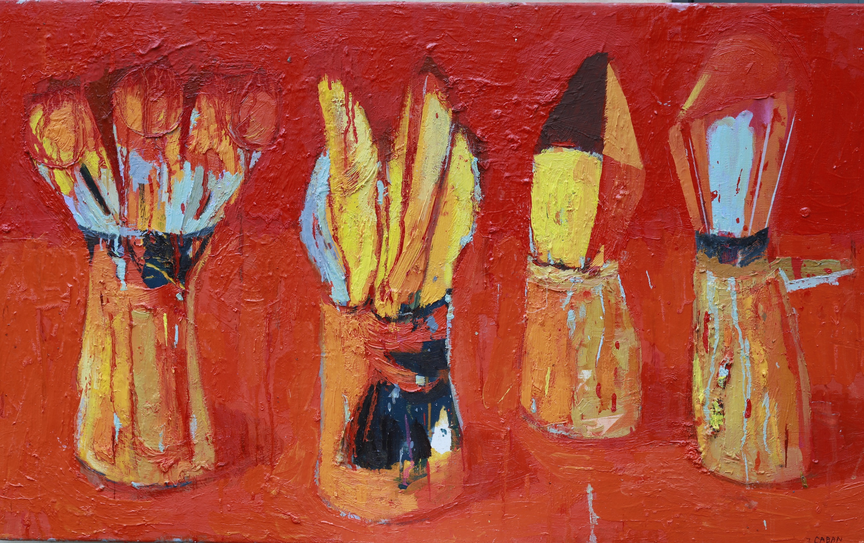 Martwa natura z przedmiotami na gorącym tle