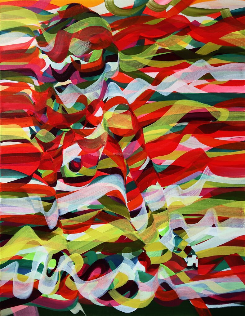 Kąpiąca się w oceanie wiatr we włosach